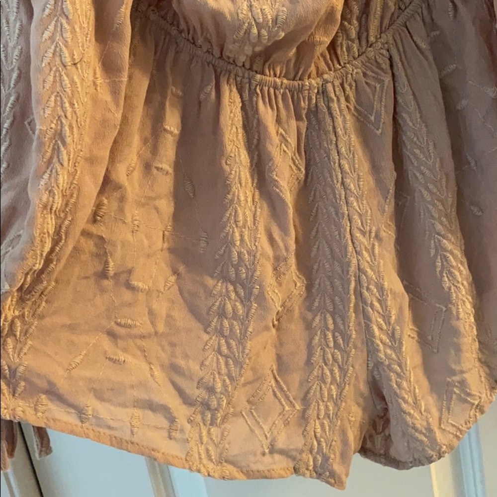 Romper - Picture 2 of 3